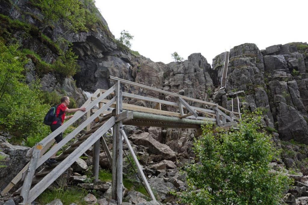Skjerping Gardshus, Villa Lonevag Luaran gambar